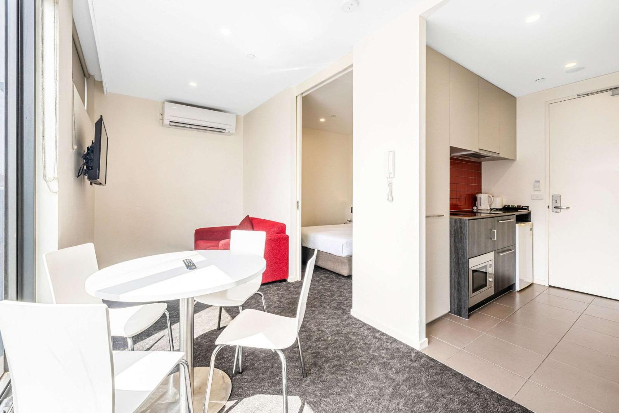 Comfort Apartments Box Hill Eksteriør billede
